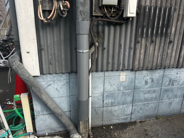 竪樋の部分交換　施工完了